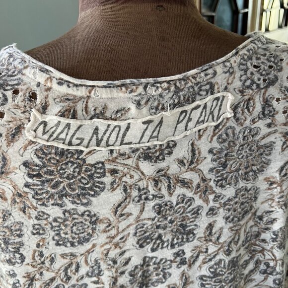 Magnolia Pearl Dylan block print tee - Picture 3 of 5